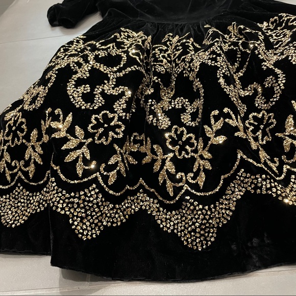 Jessica McClintock Gunne Sax Velvet Party Dress - Picture 2 of 9